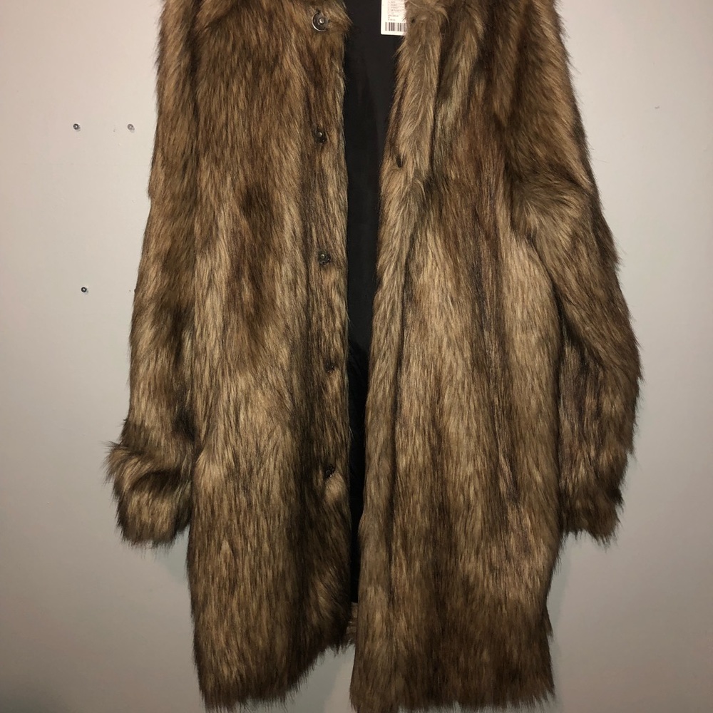 Faux fur brand new coat